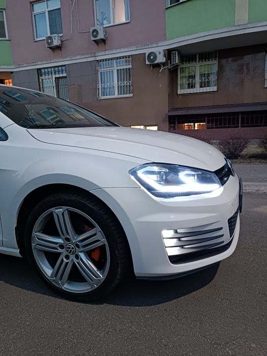 Volkswagen Golf 7 1.8 tsi