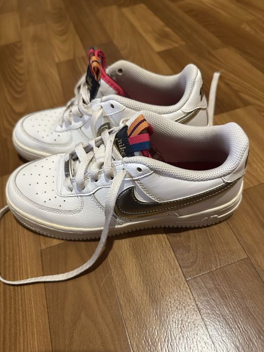 Кроссовки Женские Nike Air Force 1 Lv8  оригинал