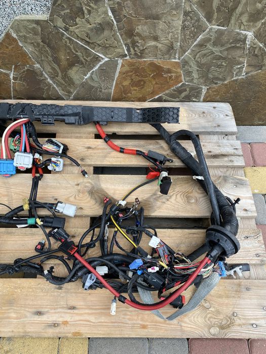 Підкапотна проводка Model 3 Tesla коса магістраль