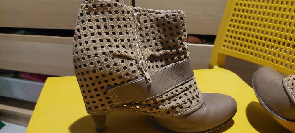Botas de pele Miss Sixty 37