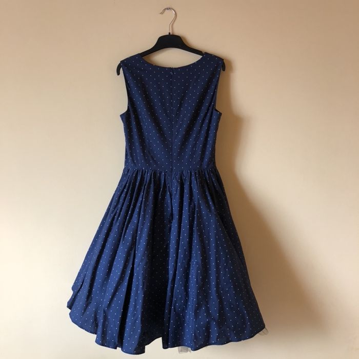 Granatowa, balowa sukienka w kropki Bialcon