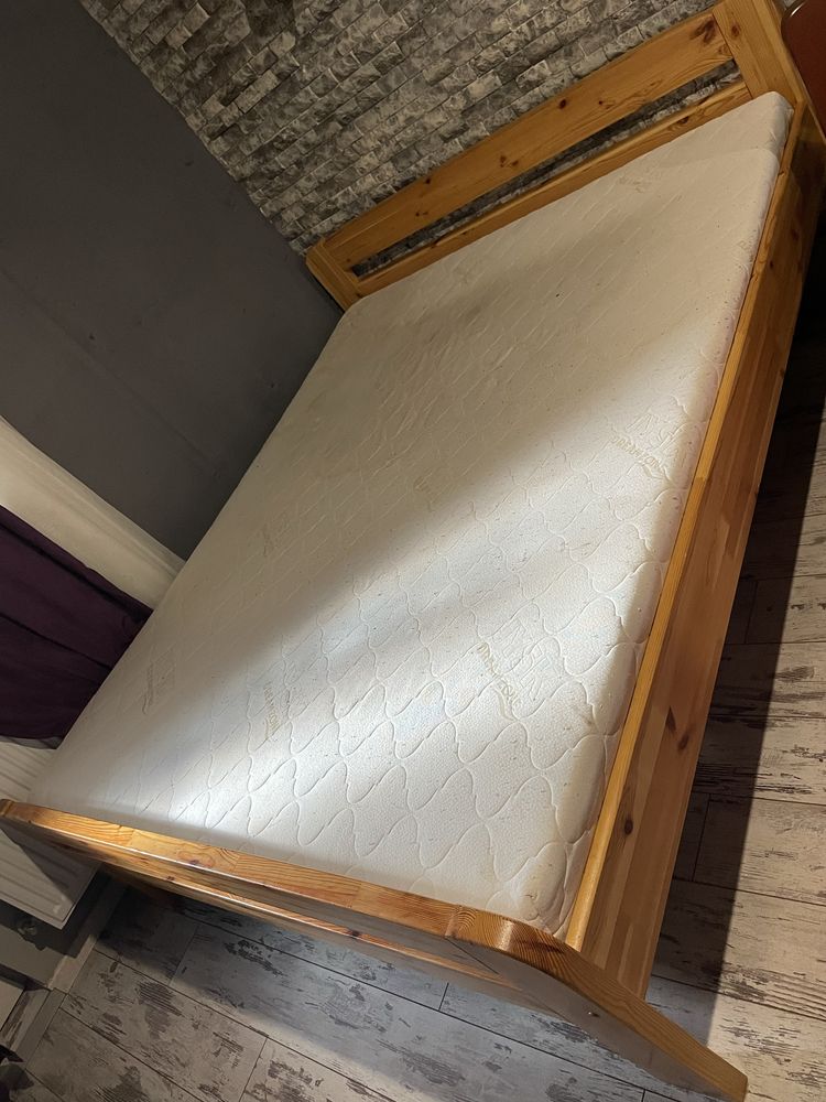 Кровать /ліжко з матрацом