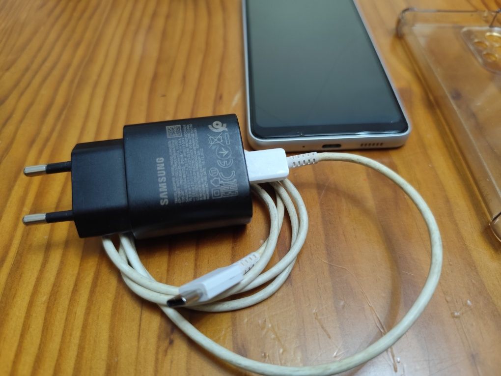 Samsung Galaxy A33 5G 128gbs 6gbs (com garantia até 2026)