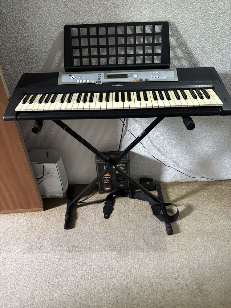 Teclado eletrico