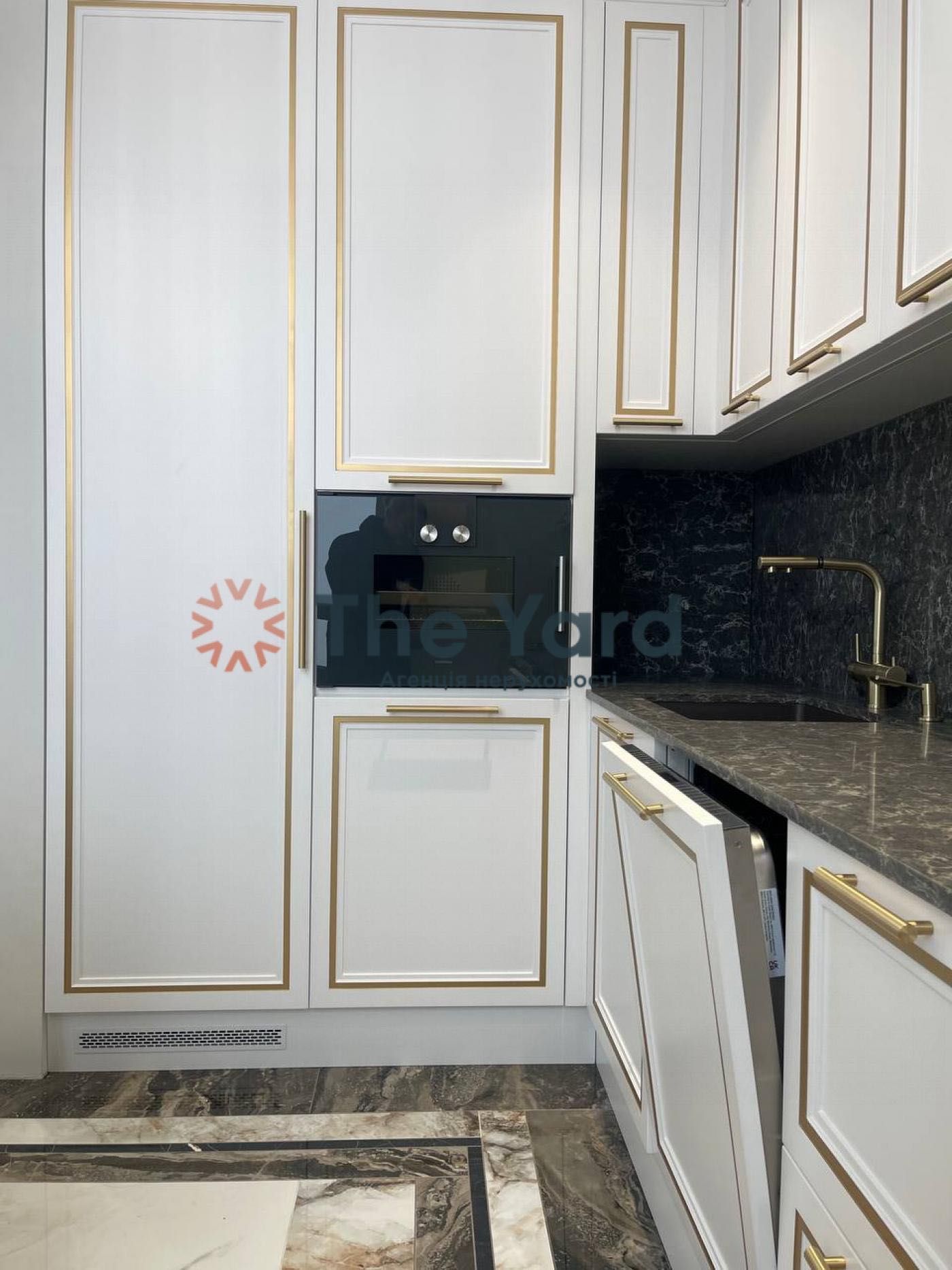 Продаж 4к квартири в ЖК "Central Park"