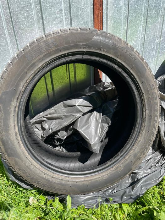 Opony zimowe Pirelli 215/55 R17