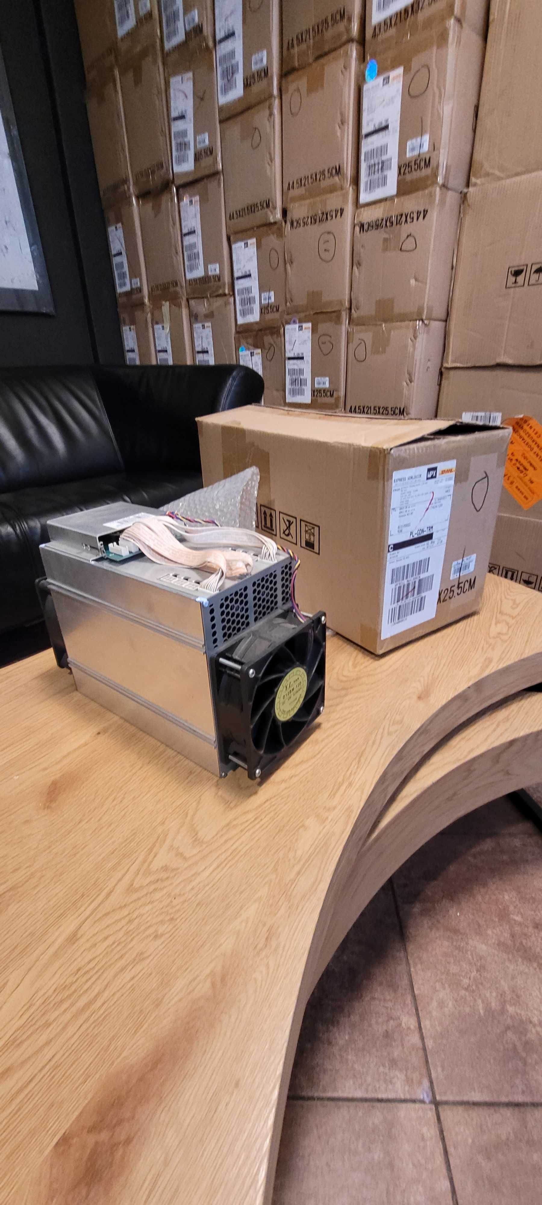 Antminer D3 koparka kryptowalut asic Bitmain 19.3 Gh/s