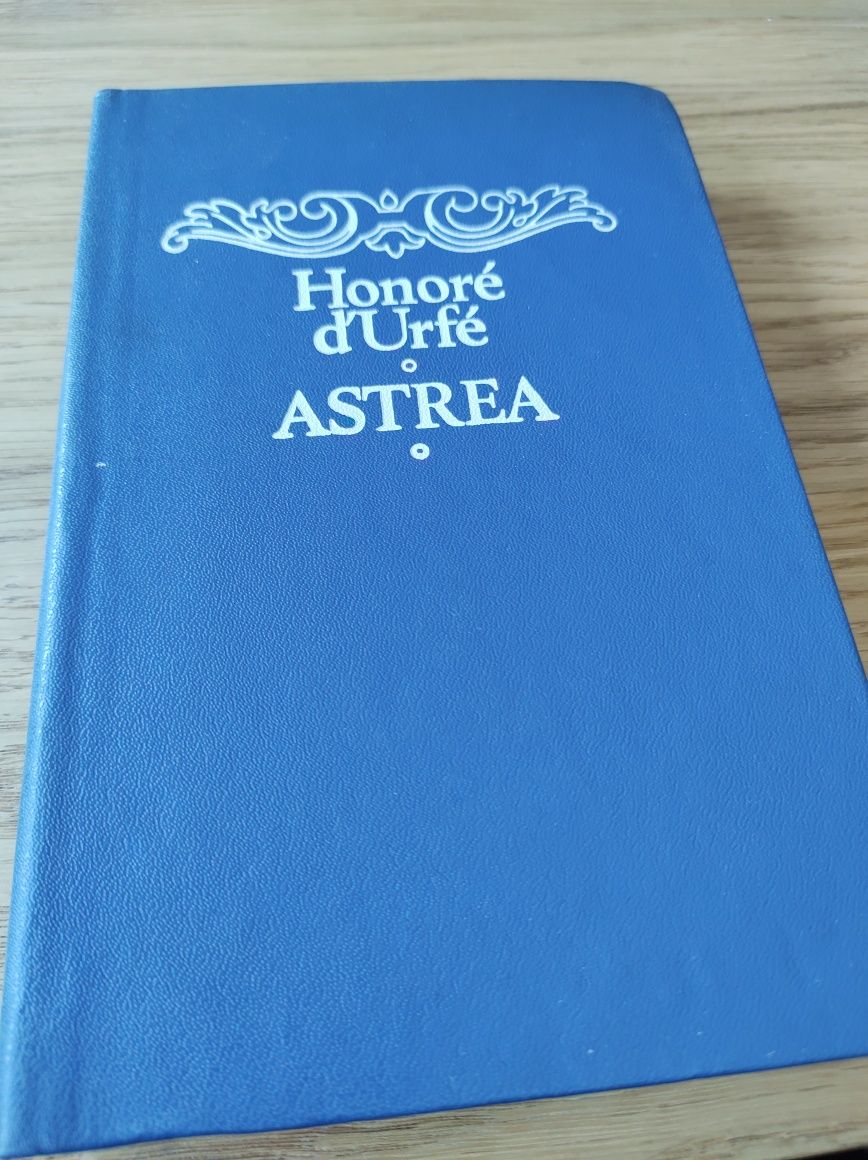 Honore d'Urfe "Astrea" powieść