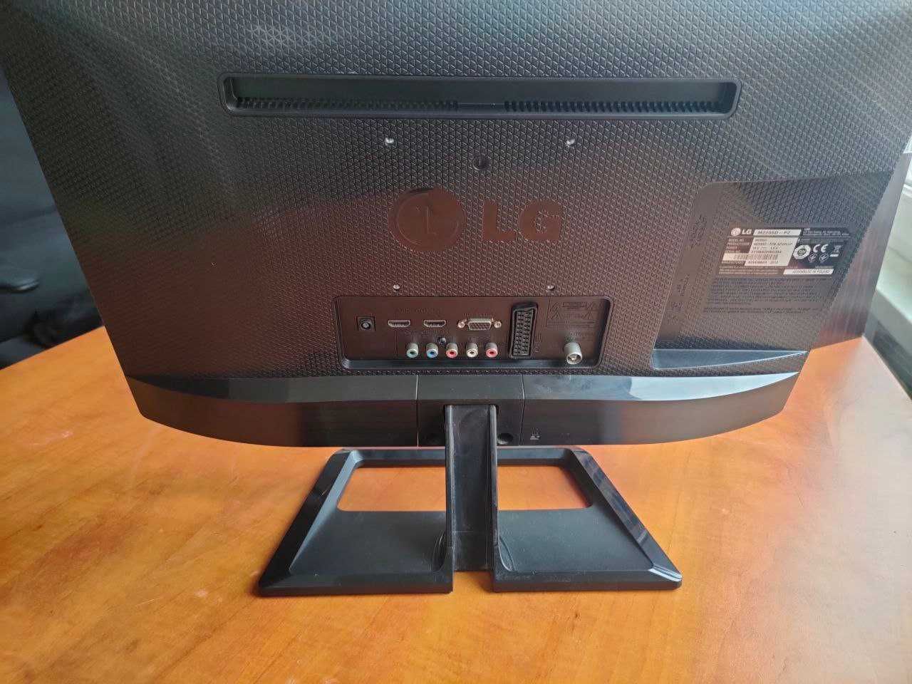 Монітор-телевізор LG M2255D