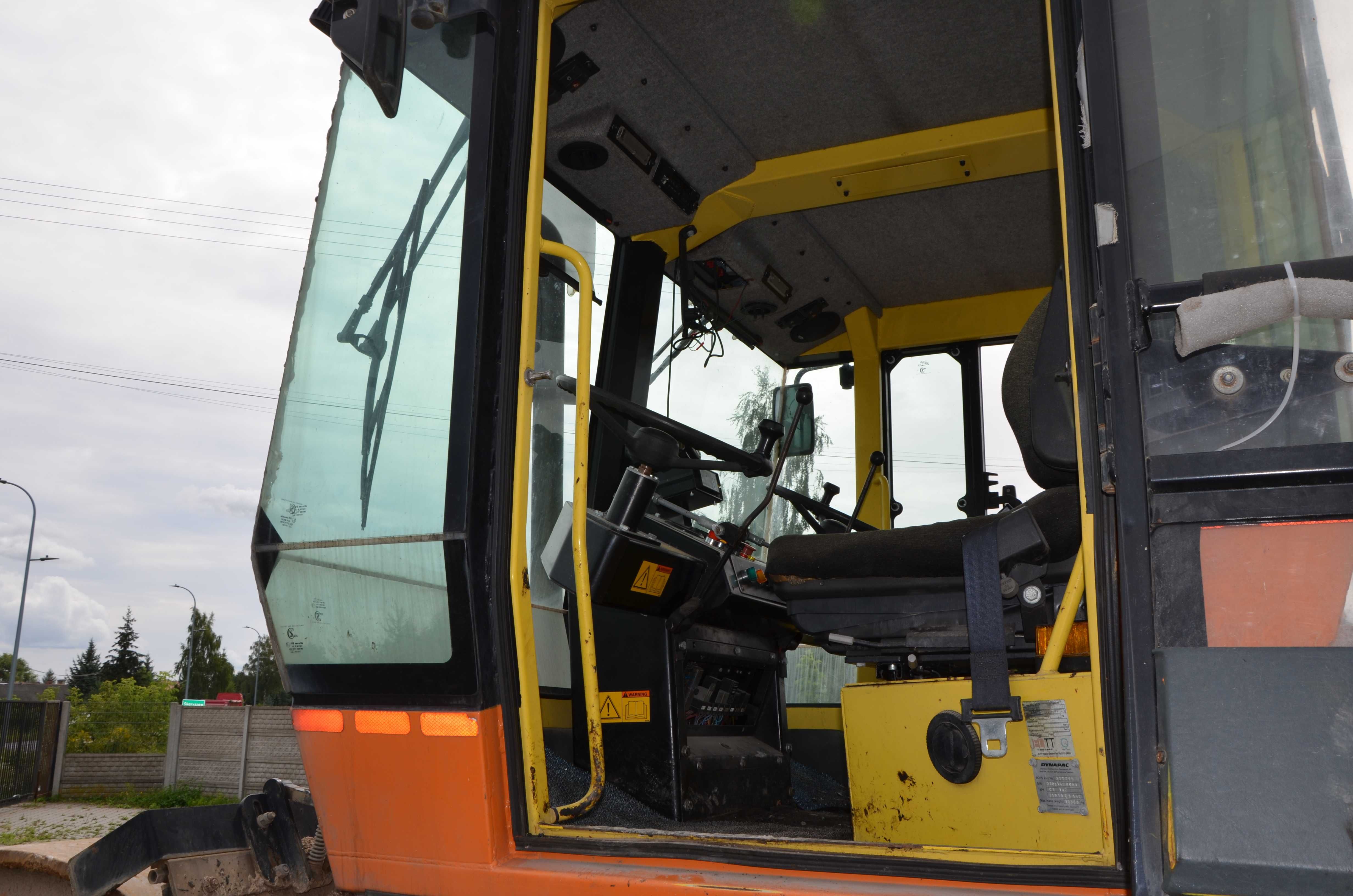 Walec Dynapack CS142