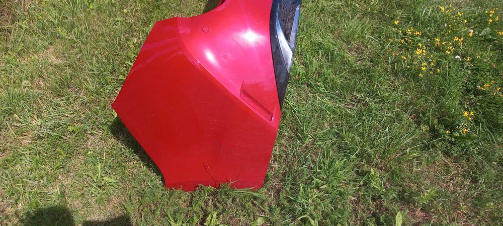 Toyota Corolla E21 GR kombi zderzak tylny tył 4 x pdc 3U5 lift lifting