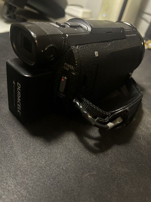 Sony Handycam FDR-AX33