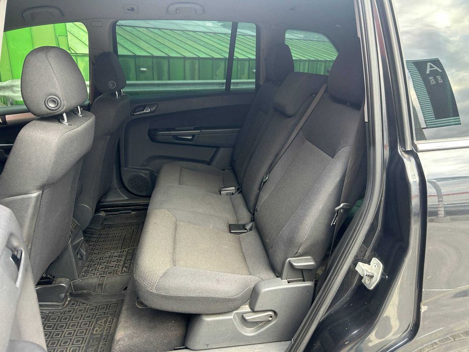 В продажі Opel Zafira 2012 року Можливий обмін/розстрочка