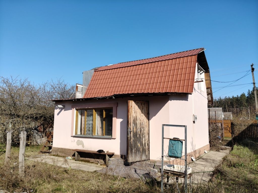 Пороскотень - продам дачу неподалік від лісу !
