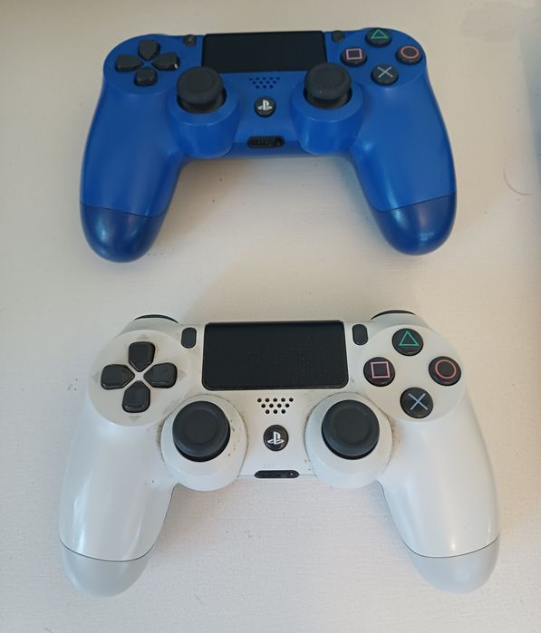 Playstation 4 dwa pady