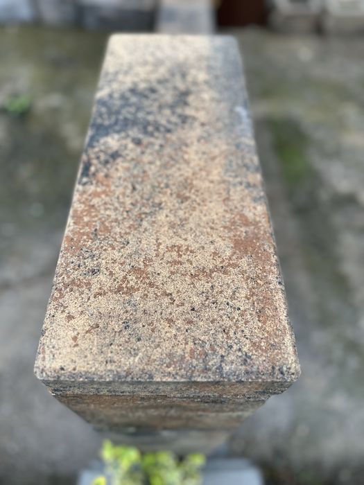 Парапет бетонний/ дашок модульний/ парапет двоскатний/ капелюх