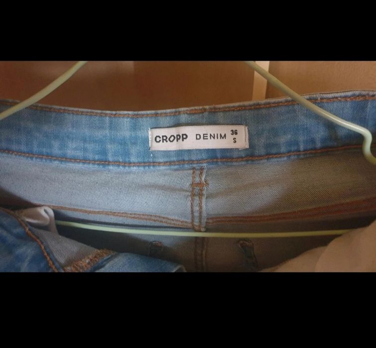 Spodnie Cropp dzwony