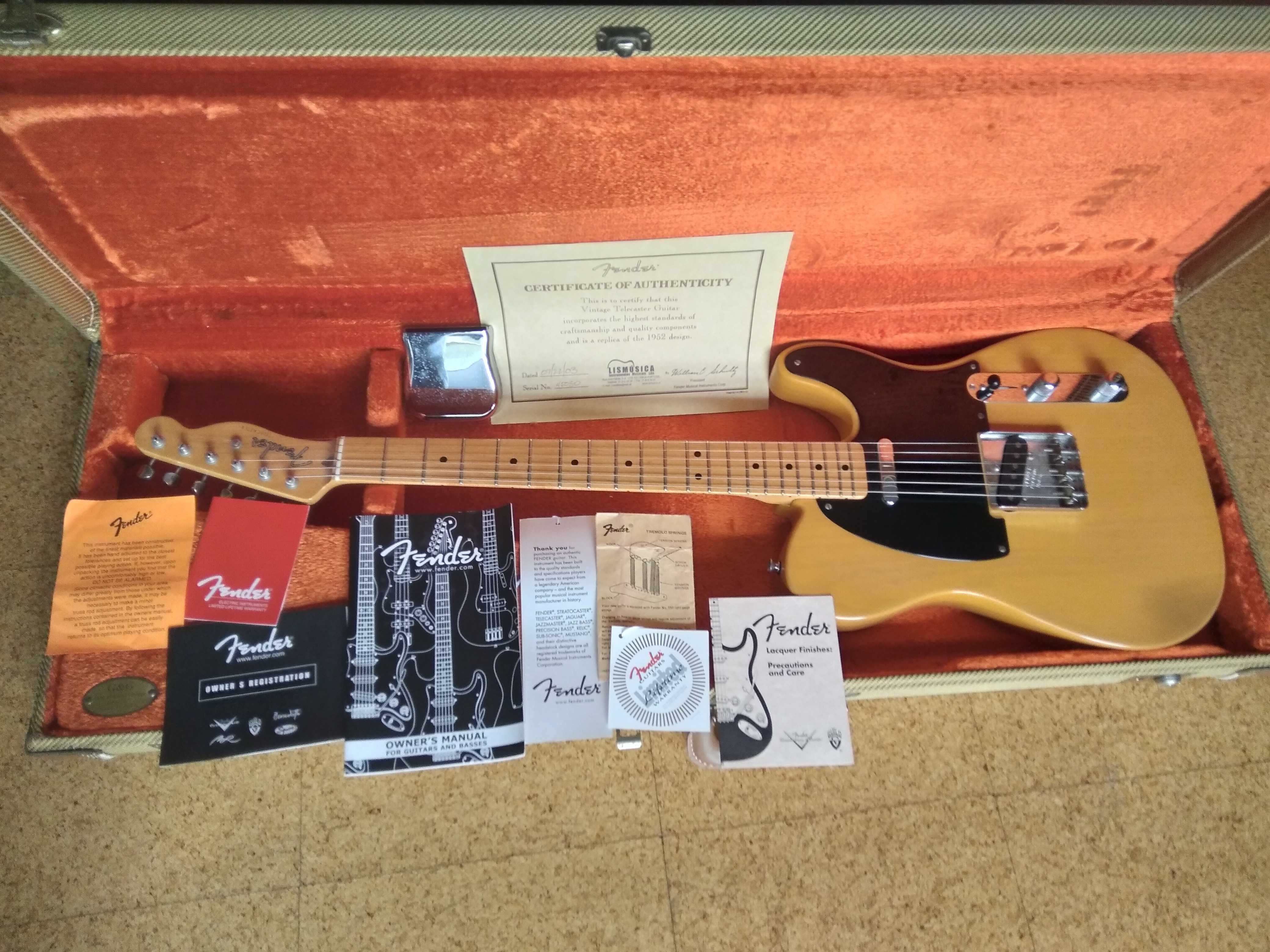 Fender Telecaster '52 American Vintage Reissue, c/ Certificado e case