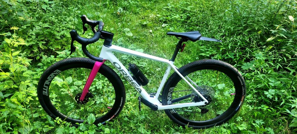 Gravel Orbea Terra carbon roz. S.    Sram axs, Garbaruk, Evanlite