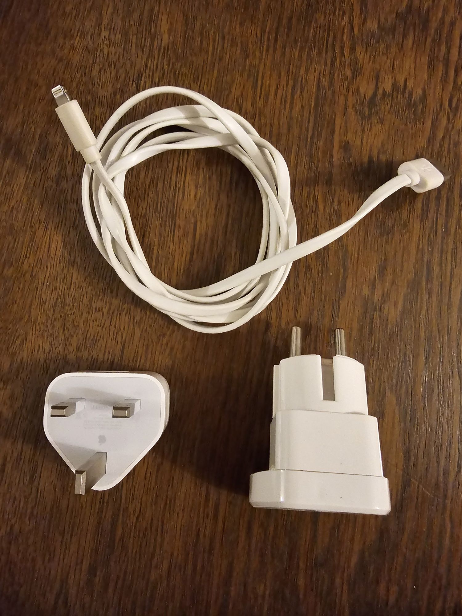 Ładowarka iphone UK z adapterem UK/EUR