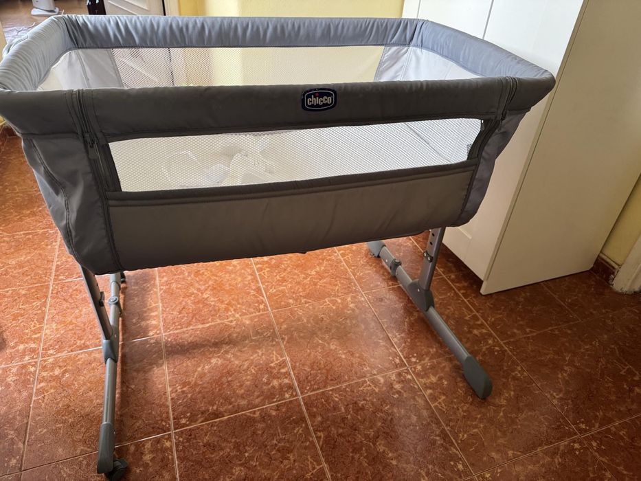 Berço de bebe chicco