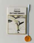 Pinguim em fundo branco, António Torrado