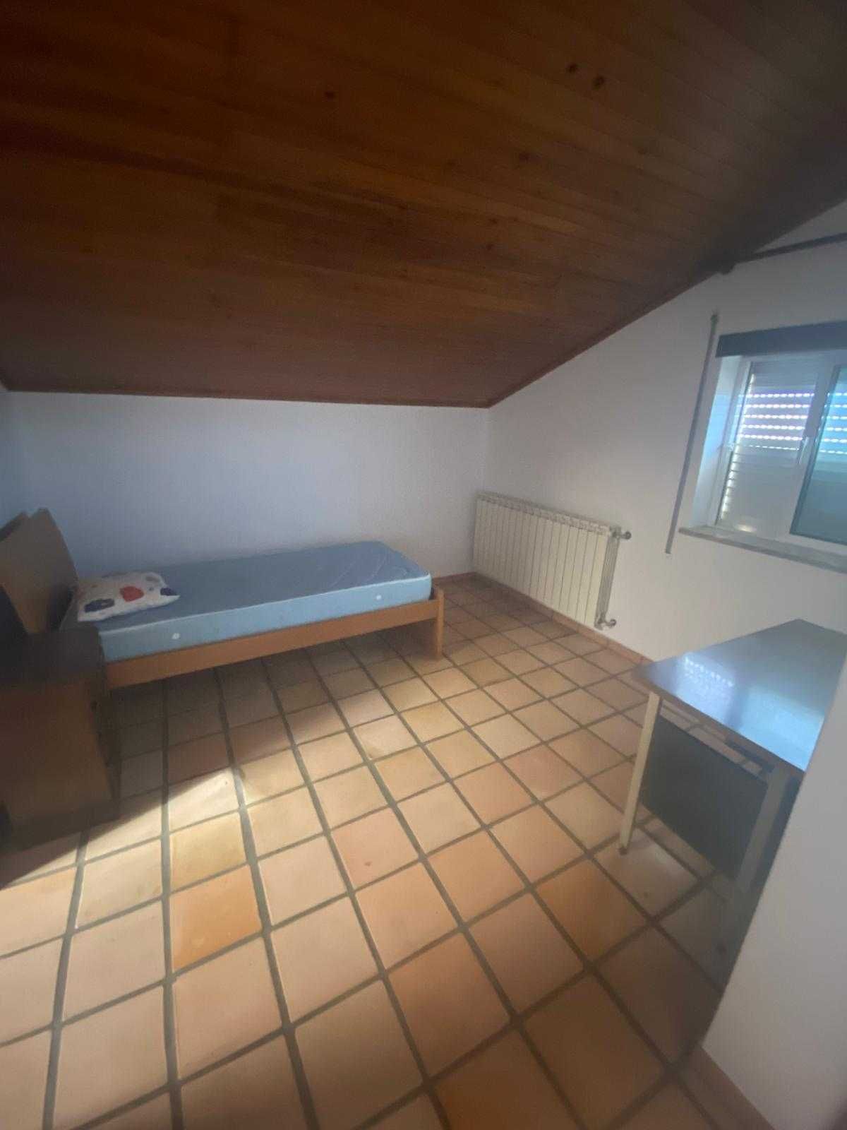 Apartamento T3 c/garagem e duplex- Lousã