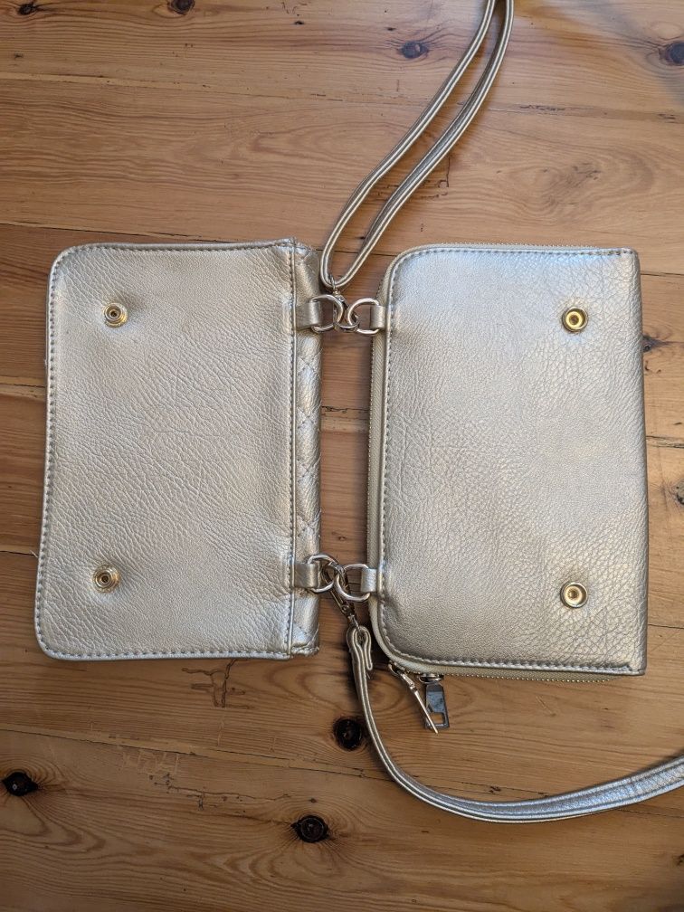 Złota pikowana torebka na ramię crossbody