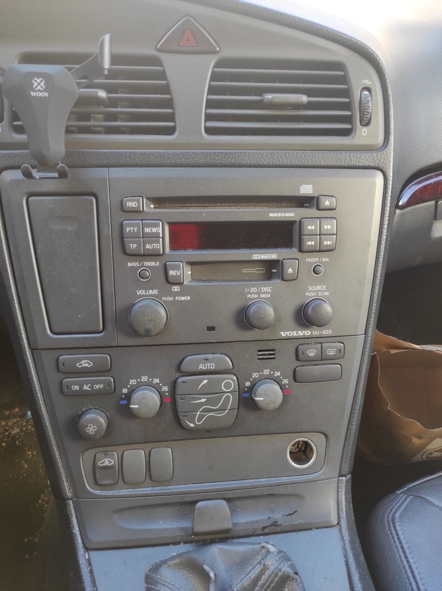 Rádio Volvo original