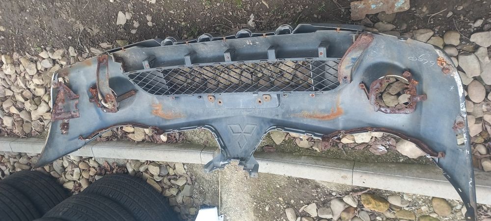 Передній бампер mitsubishi l200 мітсубісі л 200