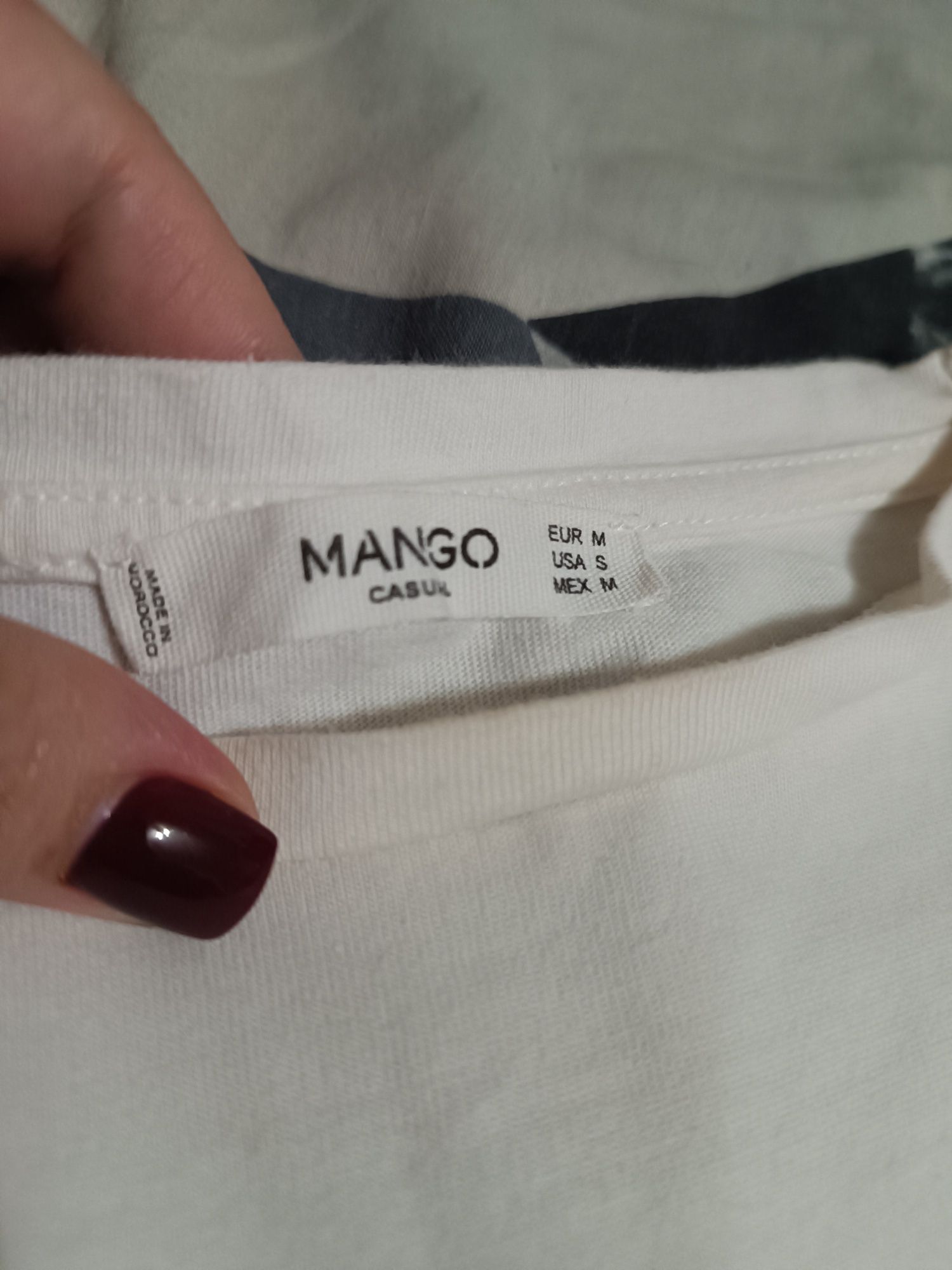 Футболка Mango з гарним принтом
