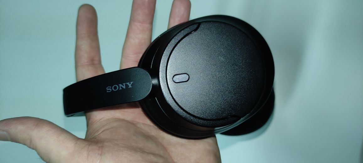 Headset Sony ( com cancelamento de ruído)