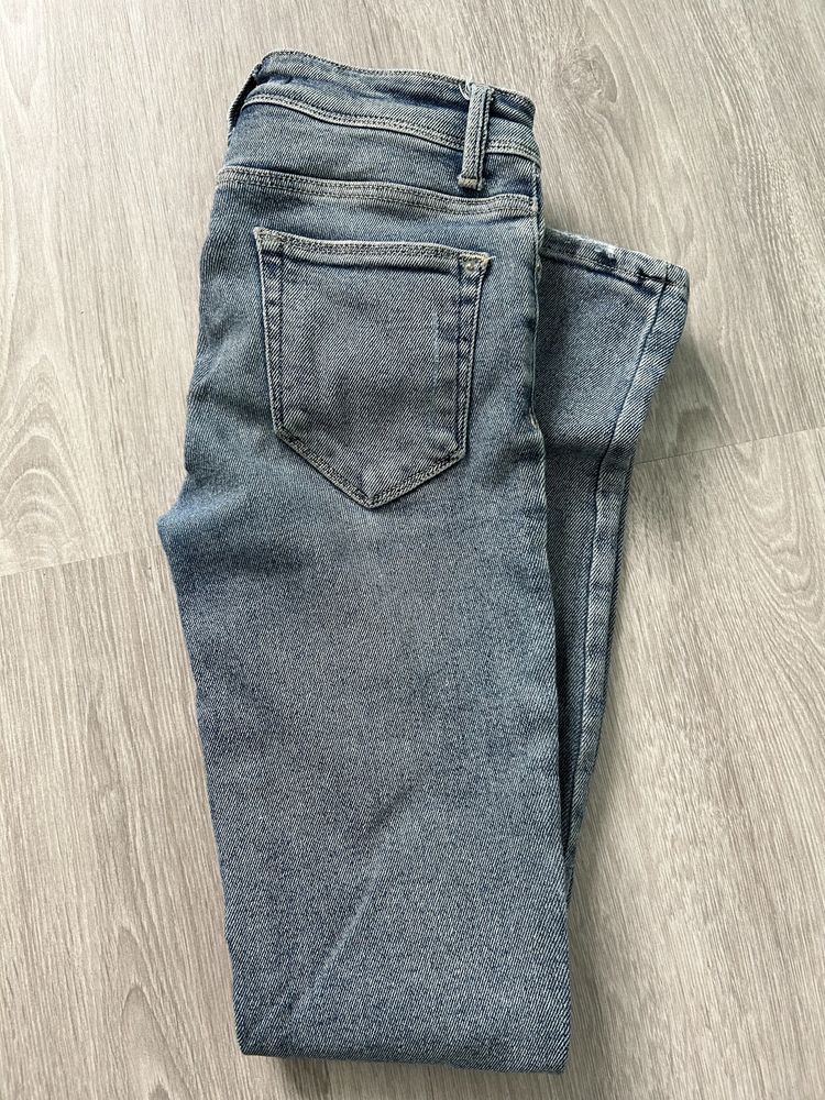 Джинси джинсы скинни skinny завуженые узкие S