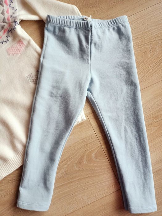 Komplet dziewczęcy sweter tunika leginsy ecru błękit 92