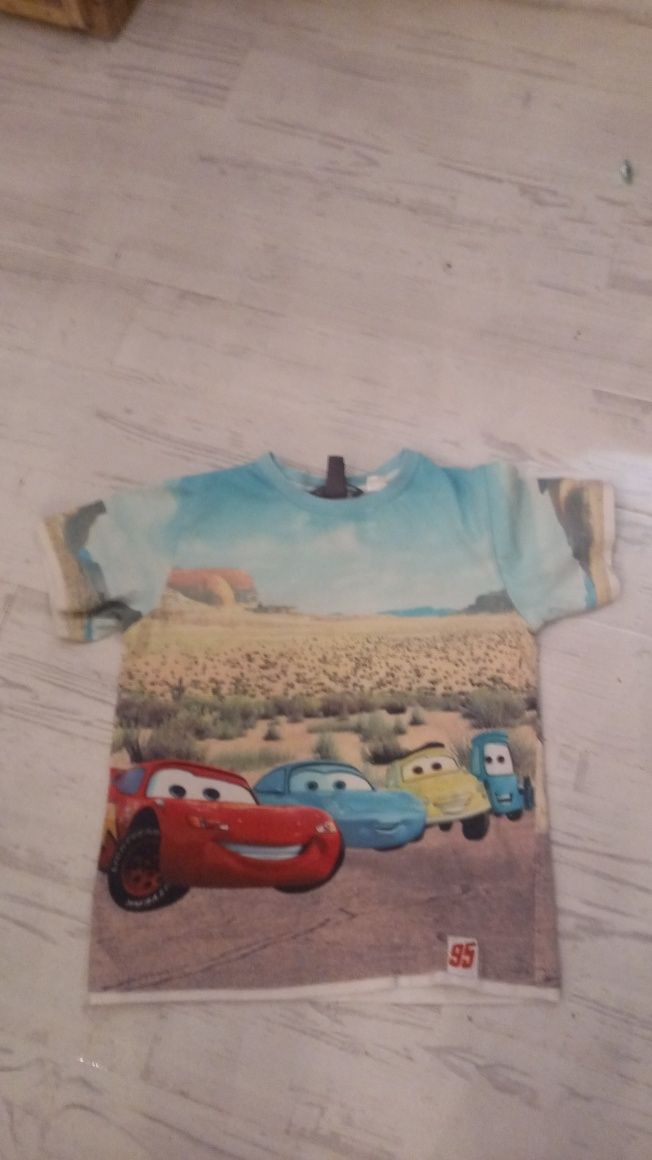 Bluzeczka z krótkim rękawem chłopięca roz. 122-128 firmy H&M
