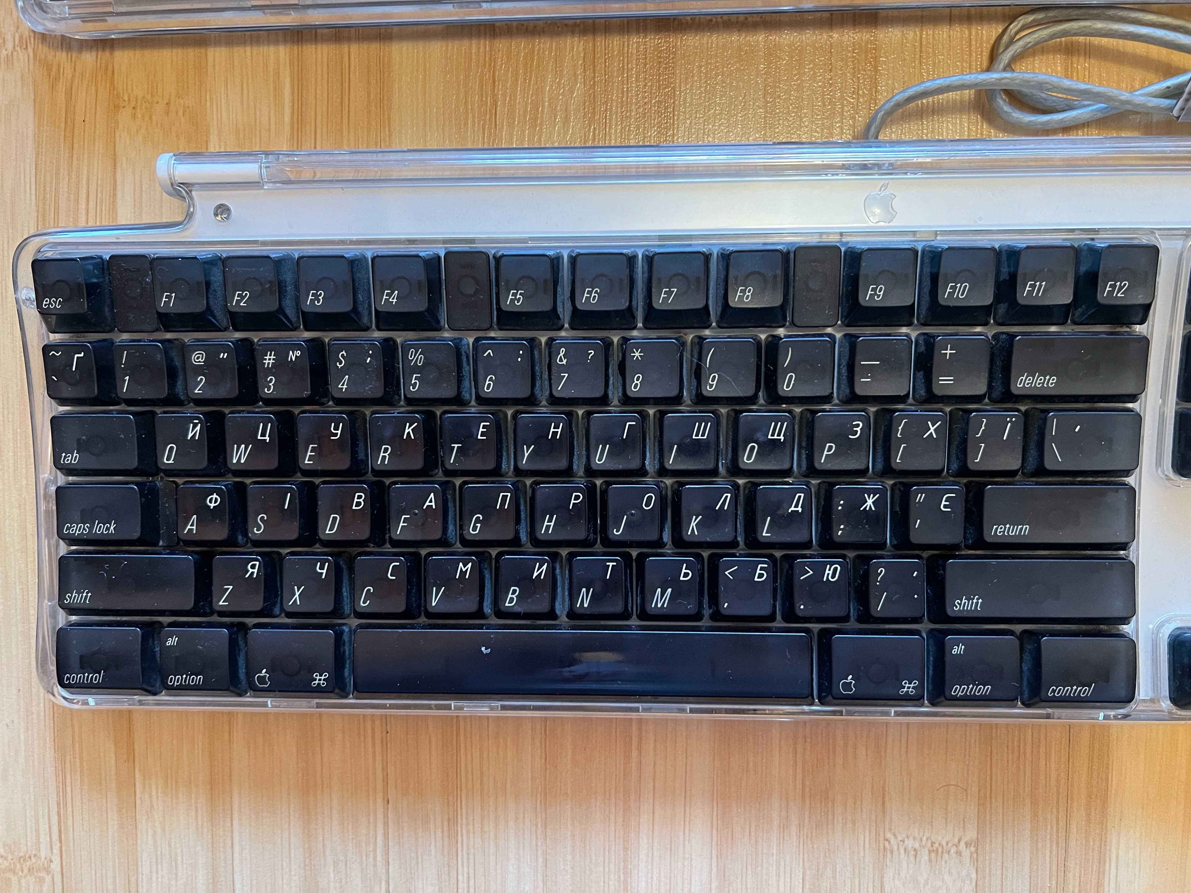 Ексклюзив. Apple Pro Keyboard Black M7803 USB, кирилиця, гарантія