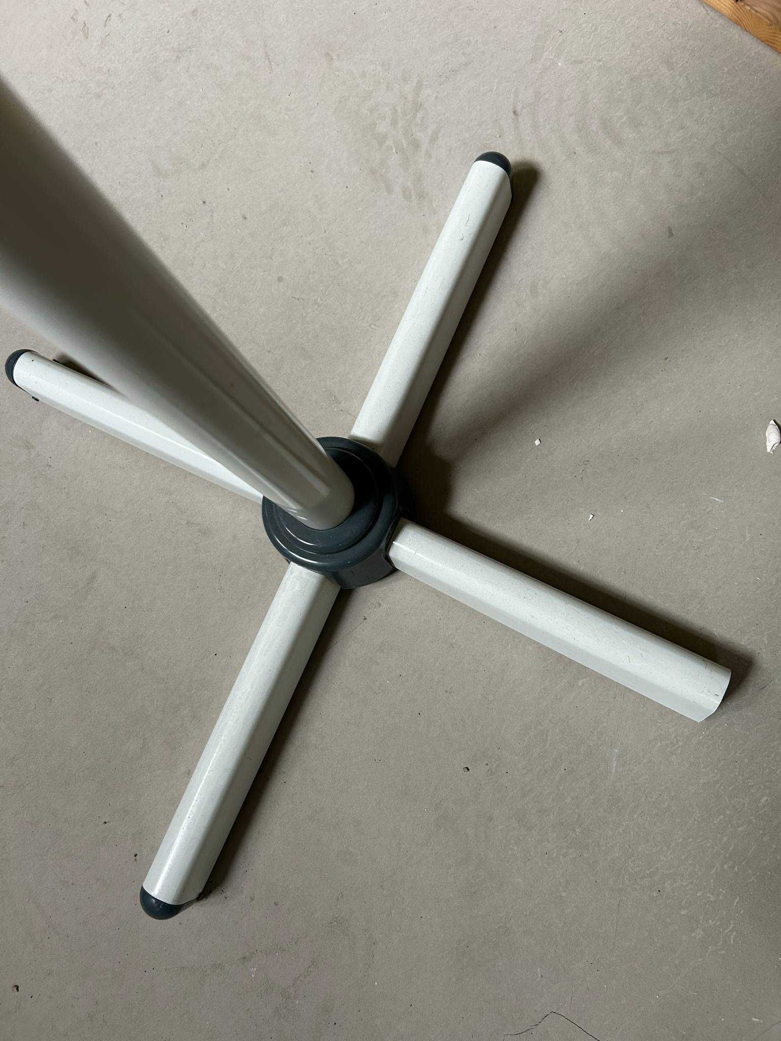 Wiatrak stojący 16" (40 cm) – 2 sztuki