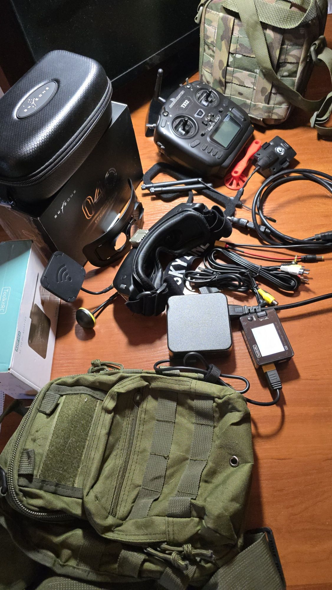 ФПВ FPV окуляри,  пульт,  повний мега комплект