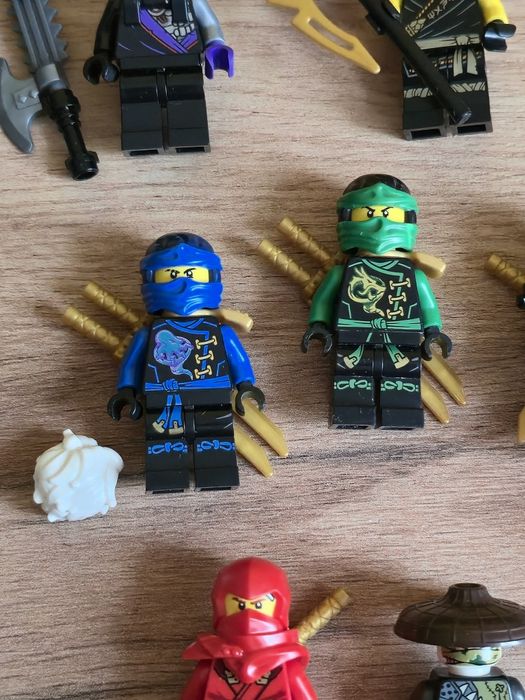 Minifigurki Lego Ninjago Lloyd, Nya, Kai Legacy