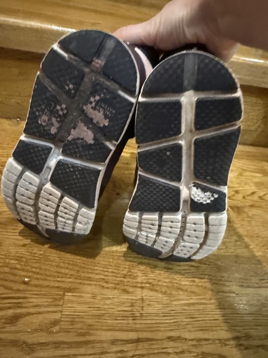 Продам зимові чоботи Geox