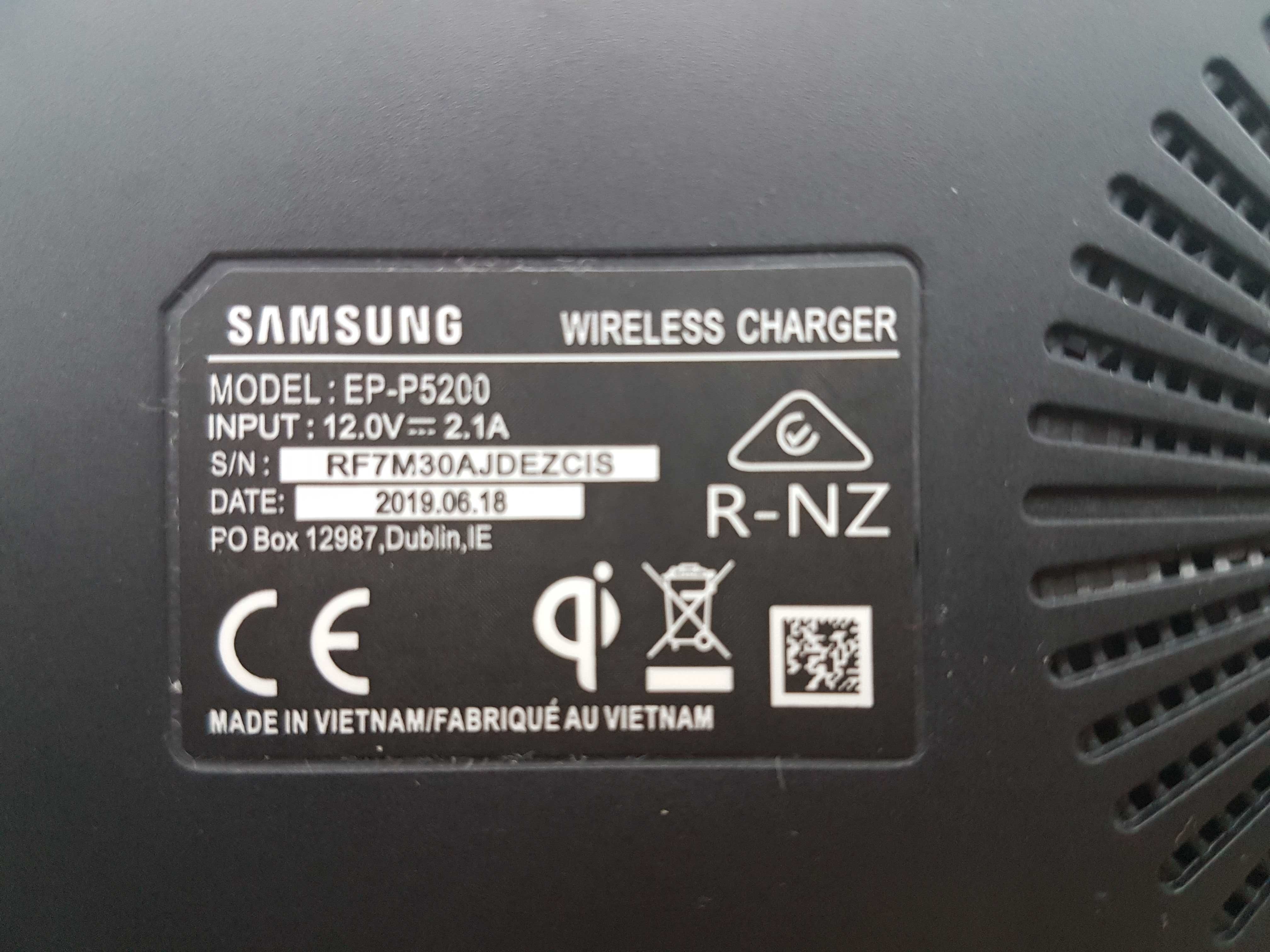 Беспроводное зарядное устройство Samsung Wireless Charger Duo EP-Р5200