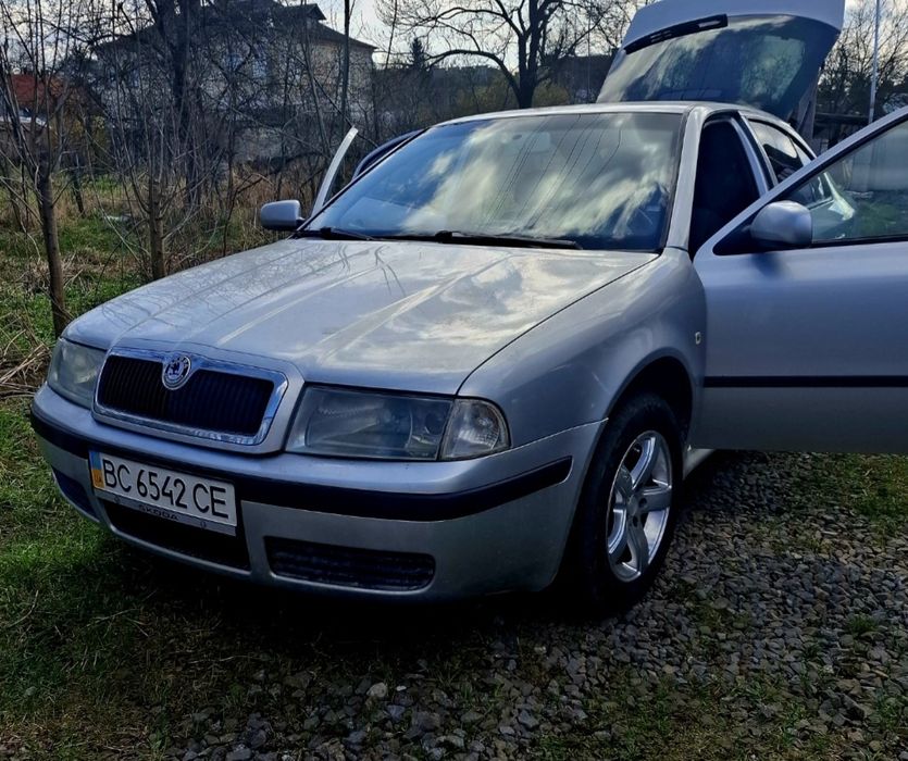 Шкода октавія тур