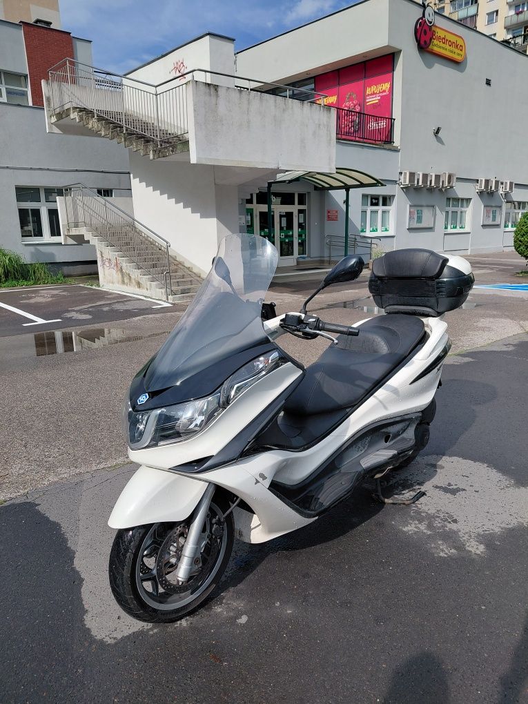 Piaggio x10 125 cc