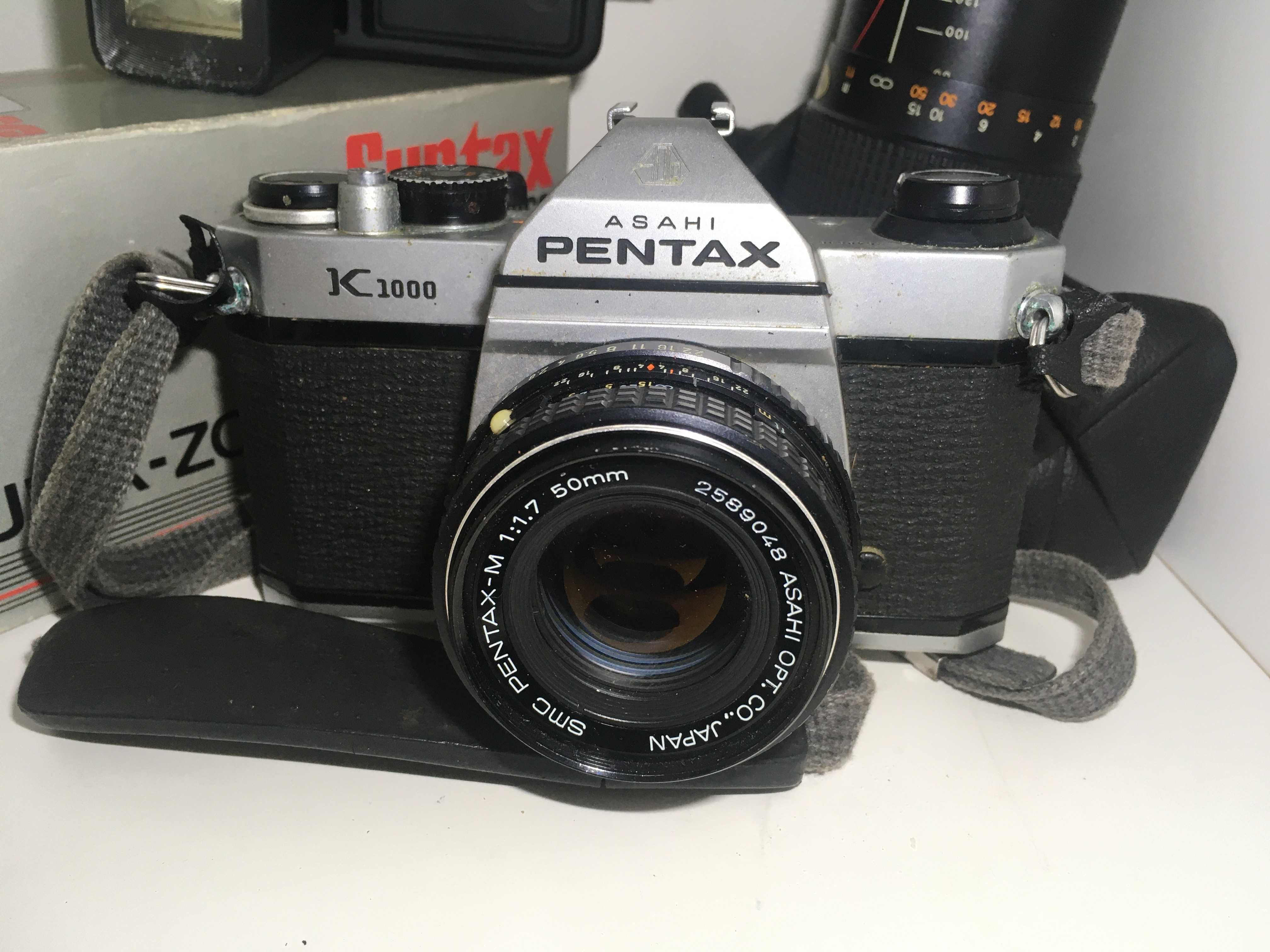 Asahi Pentax K1000 + objectiva e flash