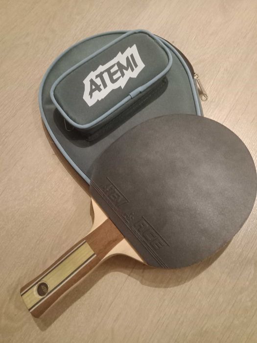 Rakietka do ping ponga Atemi