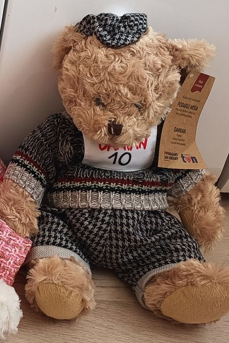 Kup misia 2024 Damian z metką