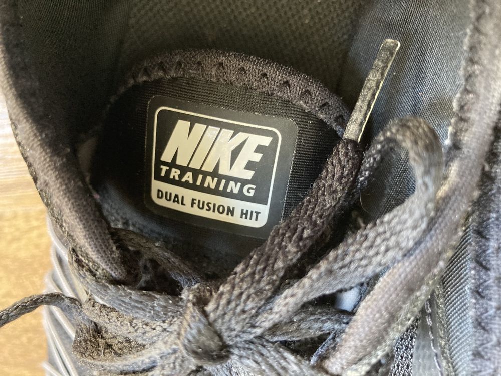Nike training dual fusion hit rozm. 39