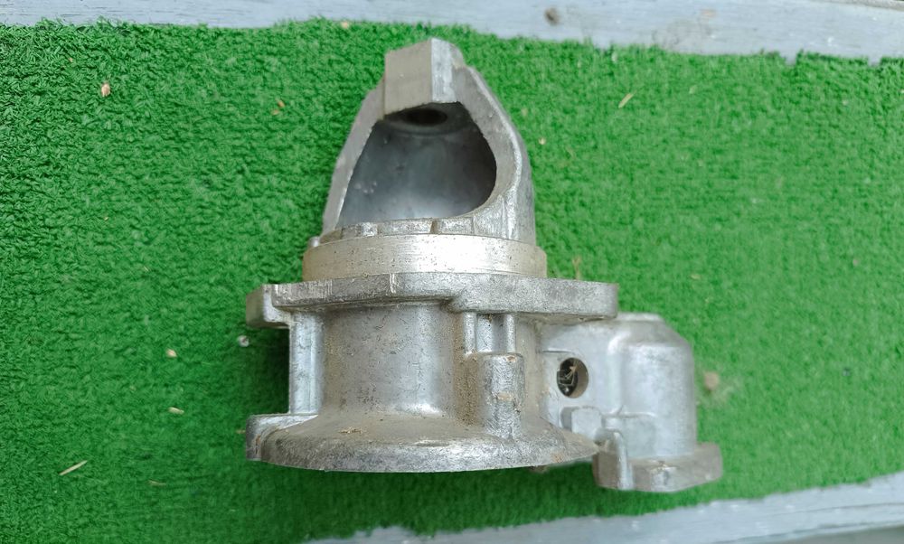 Кришка стартера передня ГАЗ