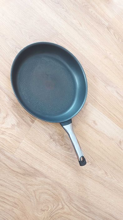 Patelnia Tefal 34cm