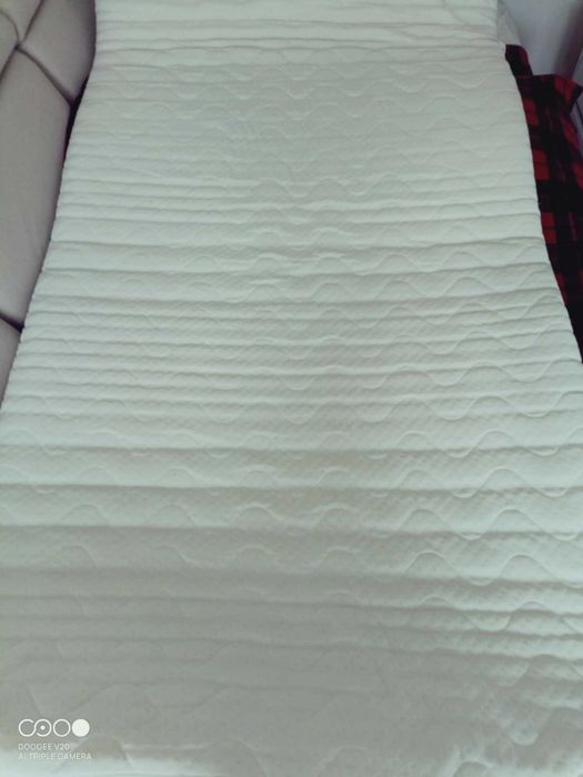 Sprzedam nakładkę na materac, łózko, kanapę Good Night